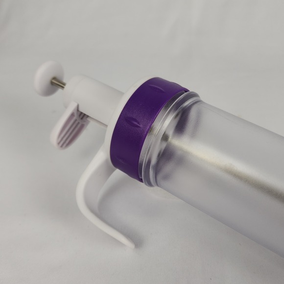 Wilton Dessert‎ Decorator Plus Cake Cookie Pastry Icing Tool 5 tips 2 Couplers - Picture 6 of 16